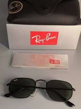 NEW Ray-Ban RB3548-N Glossy Black Frame Green Classic Lens 50-21 Unisex